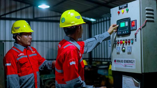 PT PLN (Persero) lewat Penyertaan Modal Negara (PMN) meningkatkan layanan listrik dari 12 jam menjadi 24 jam bagi masyarakat Desa Sebotok di Provinsi Nusa Tenggara Barat (NTB). (Foto: PLN)