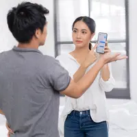 ilustrasi pasangan cinta/TORWAISTUDIO/Shutterstock
