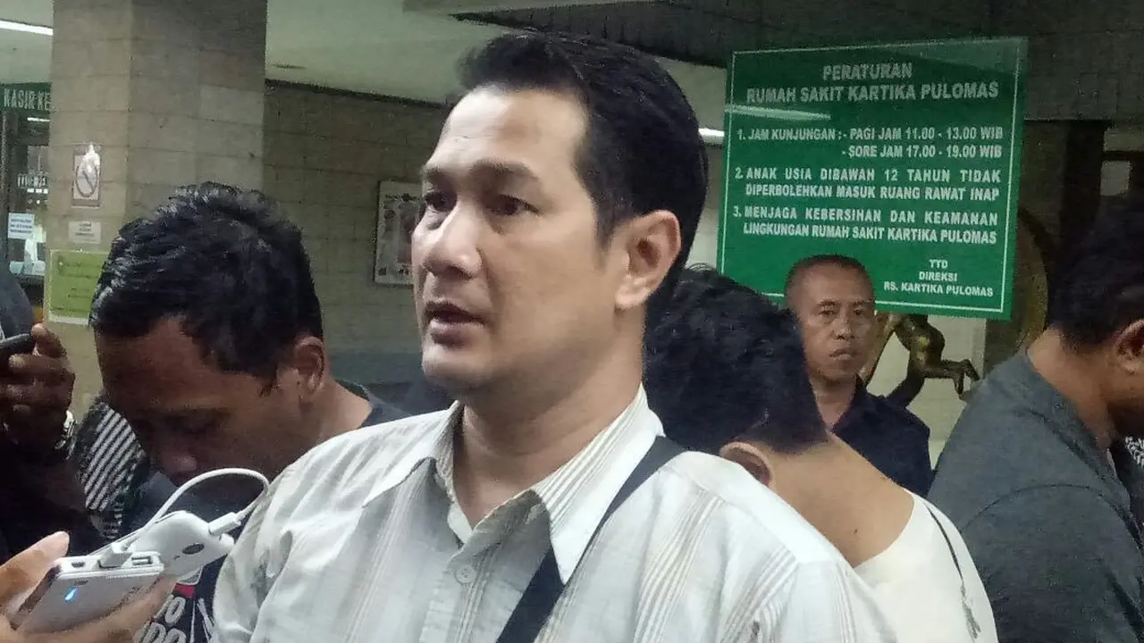 Kakak Ipar Dodi Triono, Arinza