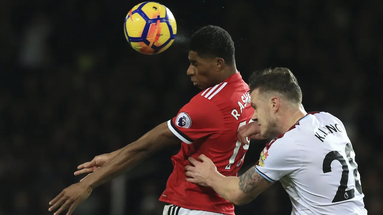 Manchester United, Burnley, Premier League