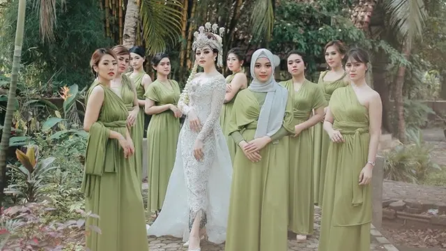6 Pesona Rika, Selebgram yang Jadi Istri Ryan Mantan Zaskia Gotik