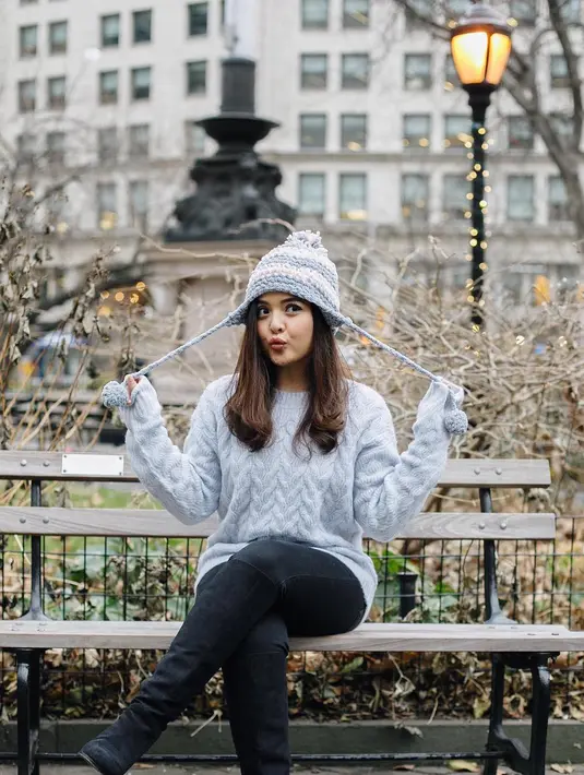Sedangkan Tasya Kamila saat ini sedang menyelesaikan pendidikan S2 di Columbia University. (Foto: instagram.com/tasyakamila)