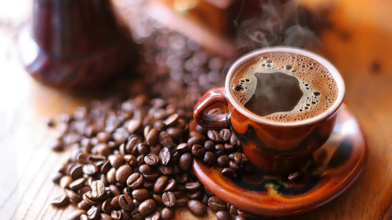 Bahaya Mengintai dibalik 3 Cangkir Kopi Sehari