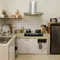5 Desain Dapur yang Bisa Membuat Memasak Lebih Sulit, Menurut Desainer Interior