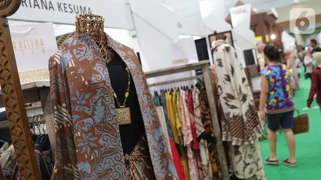 Ratusan Koleksi Batik Warnai ICRA Exhibition 2019