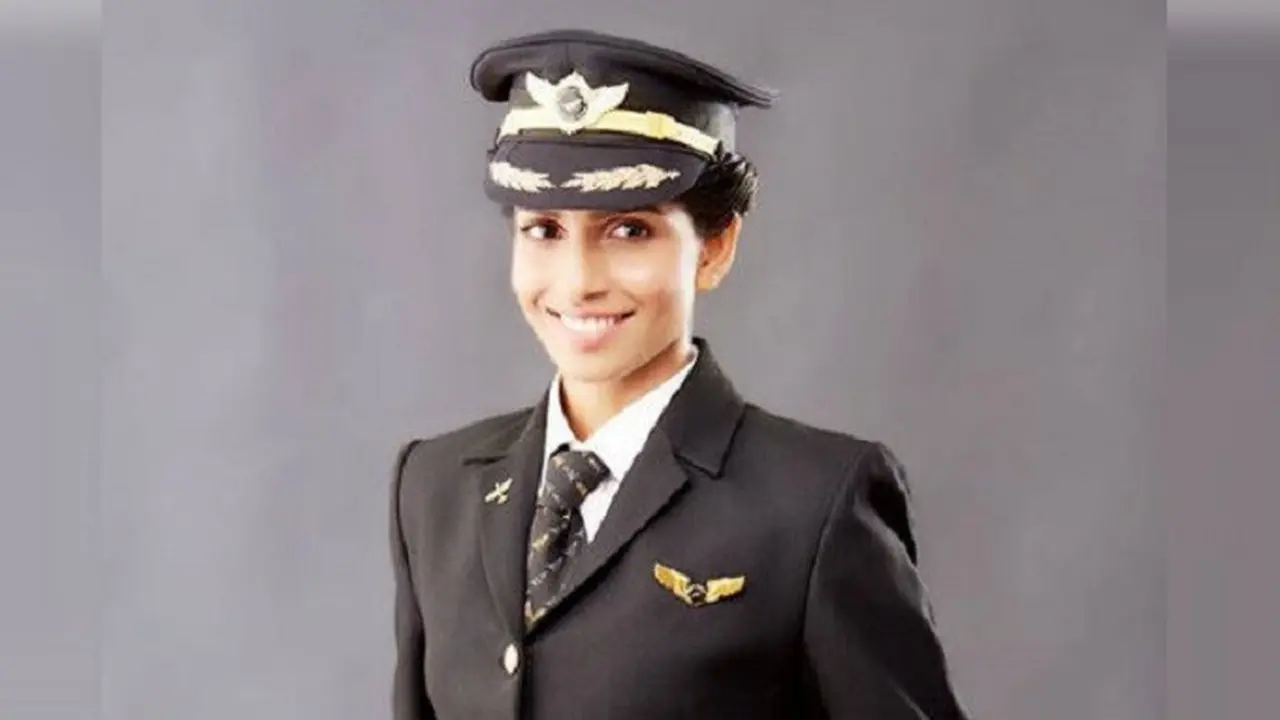 Anny Divya (30) pilot perempuan termuda yang menerbangkan Boeing 777