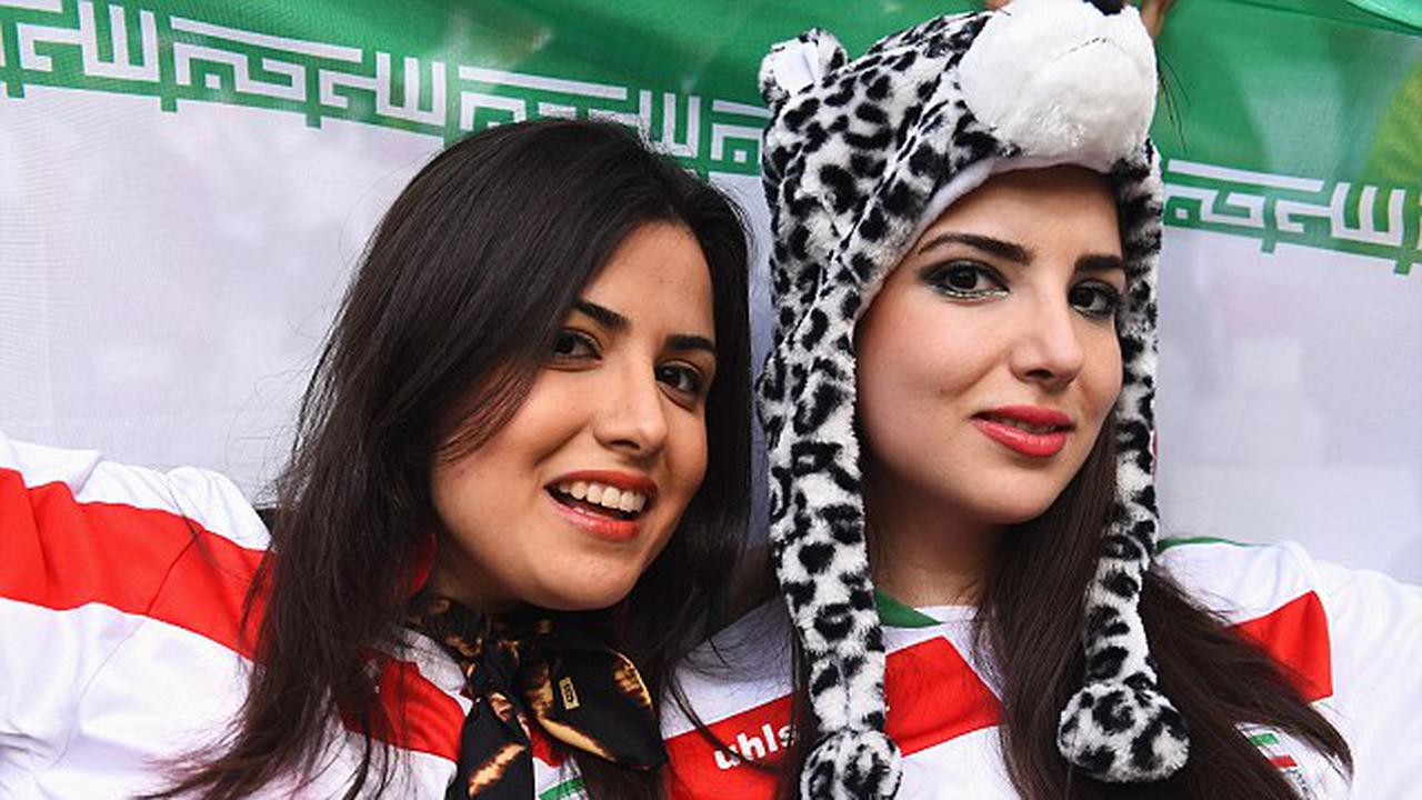 Fans Wanita Iran
