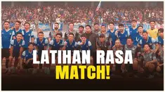Pelatih baru PSIM Yogyakarta, Jean-Paul van Gastel, merasa kaget dengan dukungan suporter yang hadir langsung ke latihan perdana tim di Stadion Mandala Krida, Selasa (1/7/2025) sore.