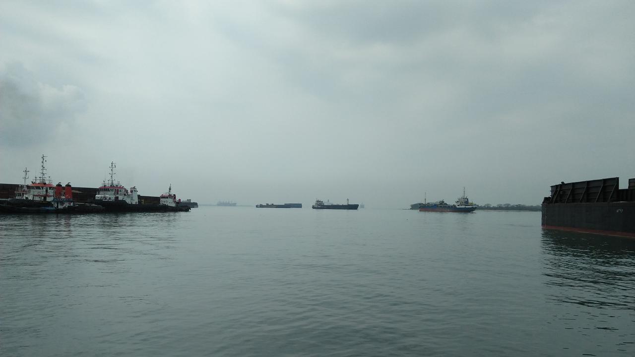 Nelayan Takut Melaut Pasca-semburan Gas Bawah Laut