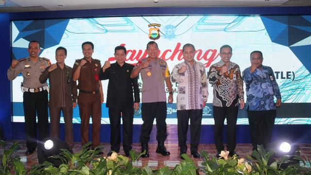 Pelanggar lalu lintas terekam lewat kamera (Liputan6.com/ Eka Hakim)