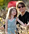 Tom Cruise sepertinya sudah merasa dirinya menghabiskan terlalu banyak waktu untuk berpisah dari anaknya, Suri. (New Idea)