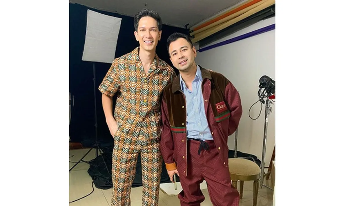 BBB dan Melly Goeslaw pemotretan (Sumber: Instagram/dimasbeck)