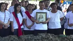Martha merupakan petugas administrasi keuangan dan absensi jemaat.