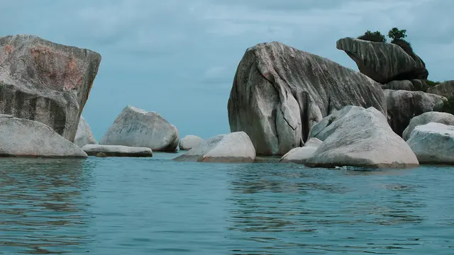 Menjelajah Tanjung Kelayang, Surga di Tropis Belitung