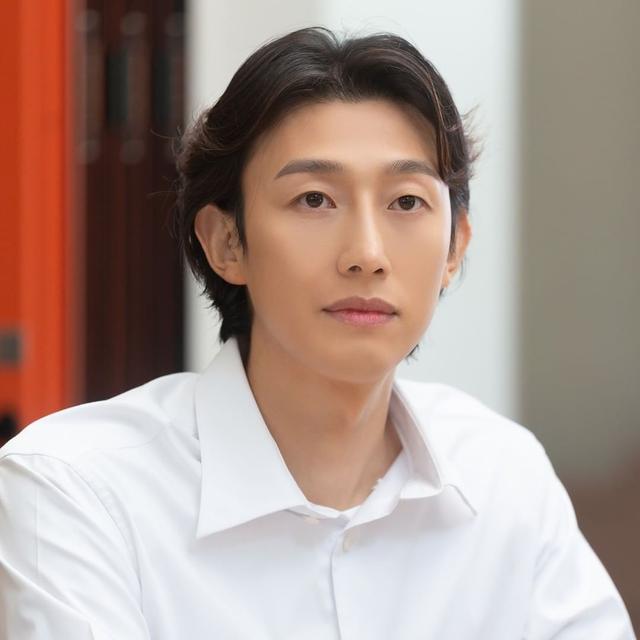 Kang Ki Young. (Instagram/ namooactors)