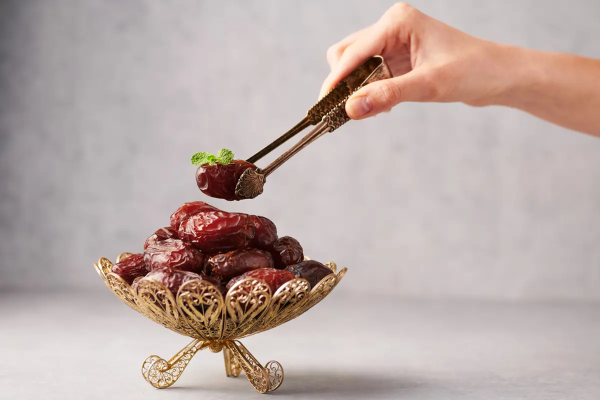 Tips Memilih Kurma yang Segar untuk Berbuka Puasa dan Panduan Cara Penyimpanan agar Tahan Lama