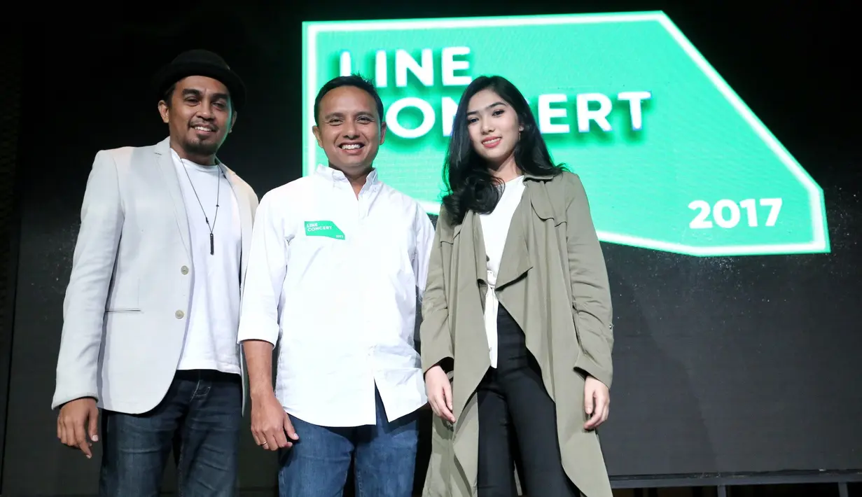 "Ini benar-benar menyatukan kami para musisi dengan penggemar. Kesempatan emas bagi kami untuk berbagi," tutur Isyana yang siap memberikan kejutan pada penampilannya nanti. (Adrian Putra/Bintang.com)