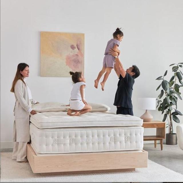 Gwyneh Paltrow Jualan Tempat Tidur Ramah Lingkungan, Harganya Tak Masuk Akal