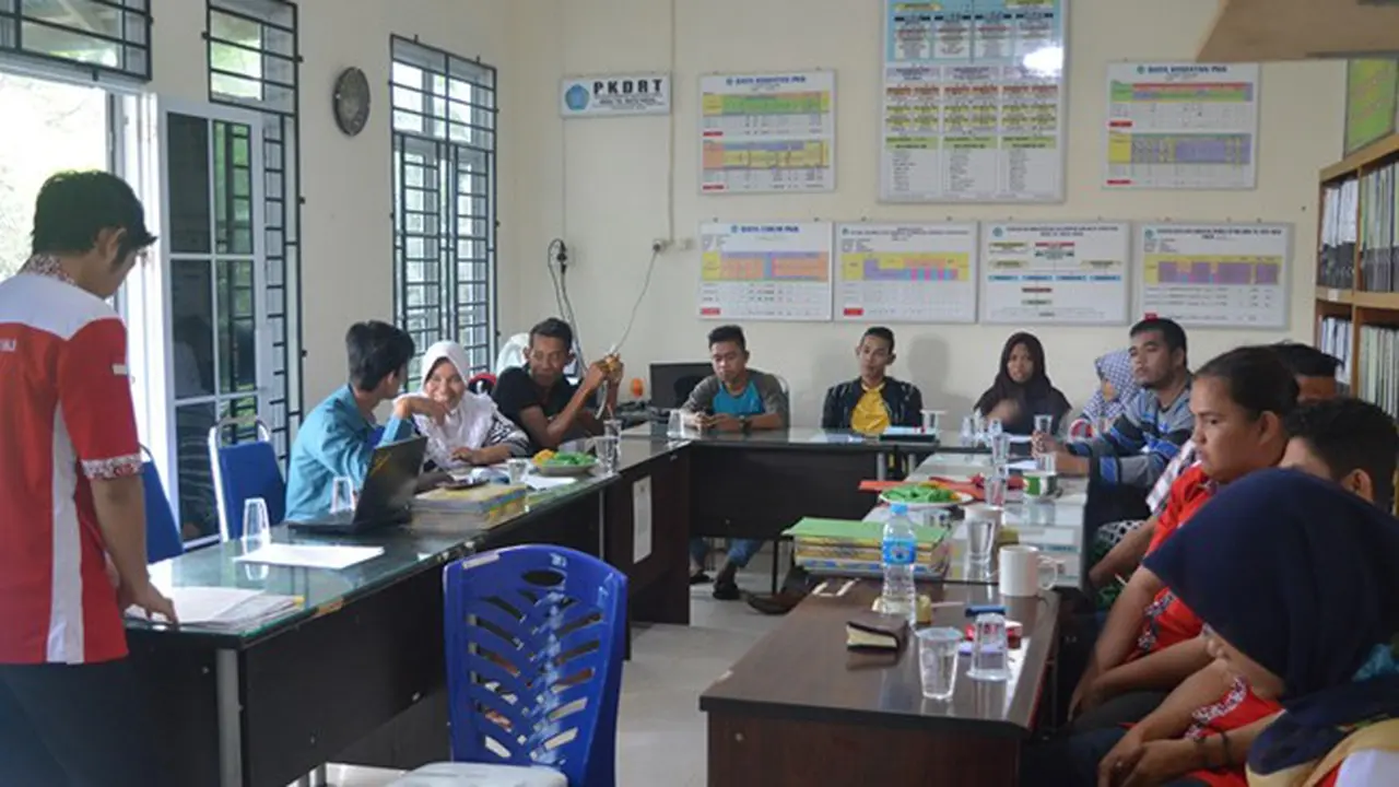 Warga Desa Tanjung Batu Kecil Kini Telah Melek Sosial Media 