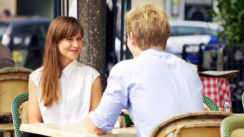 Mau 'Blind Date'? 3 Gaya Pakaian Ini Bikin Dia 'Kepincut'