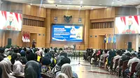 Bukan Sekadar Dapat Gelar, Calon Wisudawan UT Jakarta Makin Gemilang dengan Mental Wealth