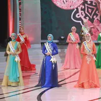 Dari sebelas finalis, sepuluhnya dipilih oleh dewan juri, dan ditambah satu dari pemilihan masyarakat, melalui sosial media. (Adrian Putra/Bintang.com)