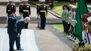 Menurut laporan Sekretariat Presiden, kunjungan kenegaraan Presiden Lula da Silva ke Indonesia kali ini merupakan balasan atas lawatan Presiden Prabowo Subianto ke Brasil pada Juli lalu. (Yasuyoshi CHIBA/AFP)