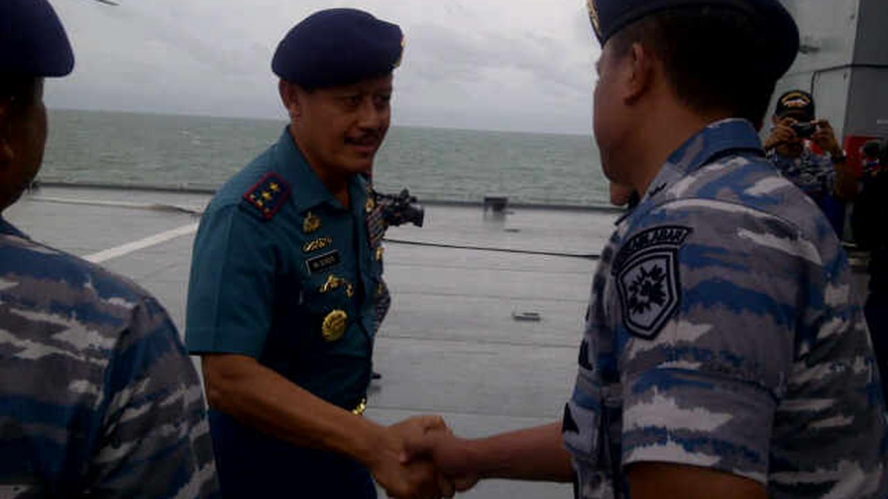 Panglima Koarmabar Laksamana Muda TNI Widodo