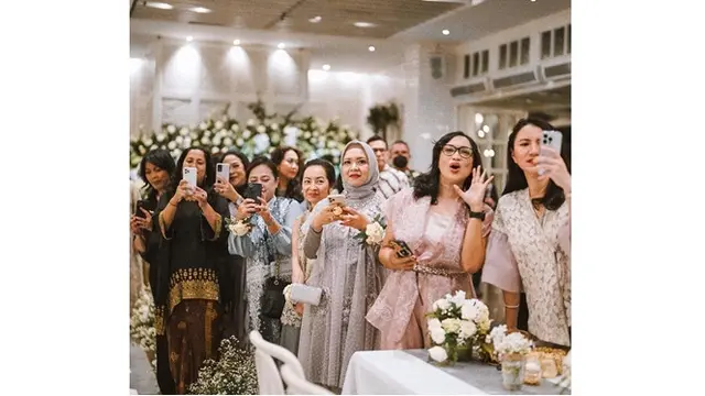 Sudah Menikah Lagi, Ini 6 Potret Anggi Kadiman Mantan Istri Tora Sudiro dan Suami
