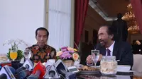 Jokowi mengundang Ketua Umum Partai Nasdem Surya Paloh sarapan di Istana (Setpres/Biro Pers)