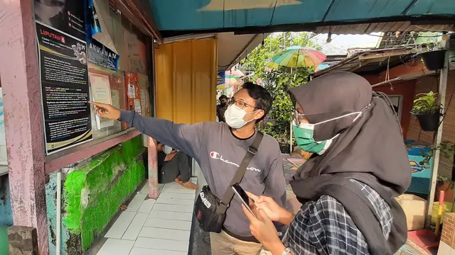 Lawan Hoaks, Tim Cek Fakta Susuri Perkampungan di Tangerang Perkenalkan Chatbot WhatsApp Liputan6.com