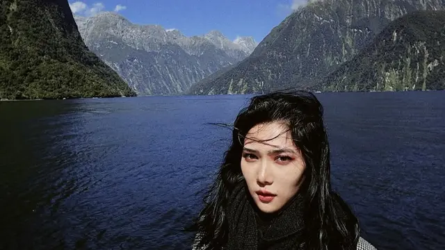 Potret Terbaru Isyana Sarasvati dengan Makeup Simple (credit: instagram/isyanasarasvati)