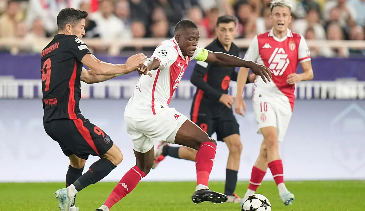 Hingga akhir pertandingan, skor 2-1 untuk kemenangan AS Monaco tidak berubah. (AP Photo/Laurent Cipriani)