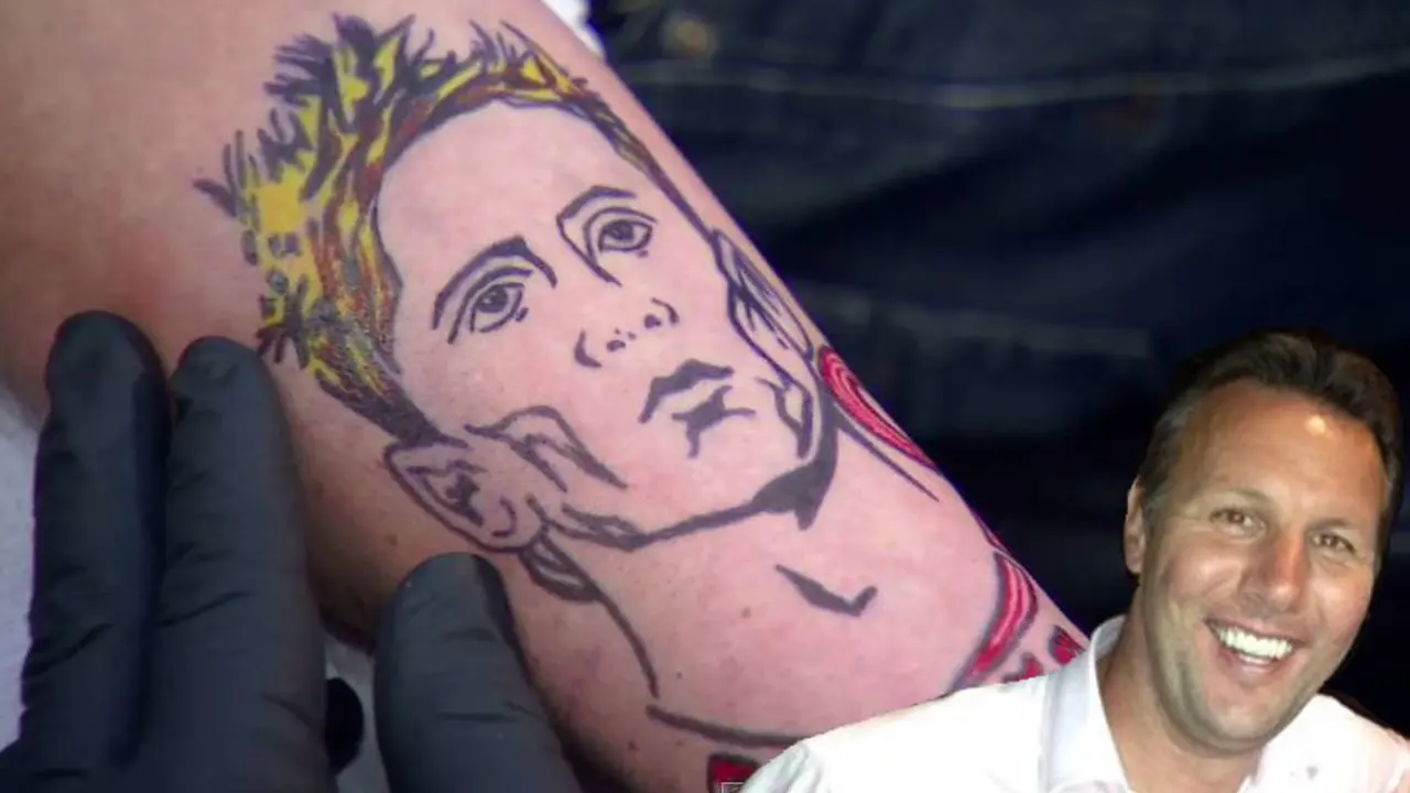 Bekas Pemain Chelsea Bayar Taruhan Buat Tatto Wajah Torres