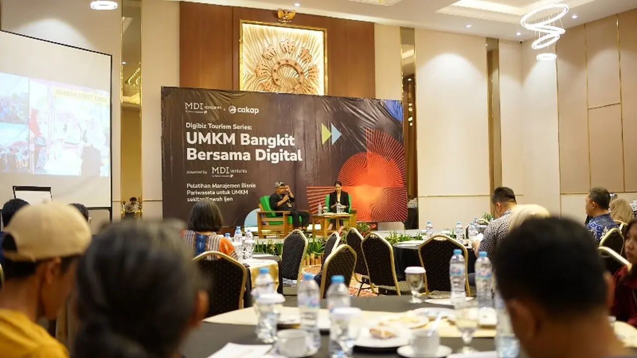 Dukung Pertumbuhan Sektor Pariwisata Berkelanjutan Lewat Program Digibiz