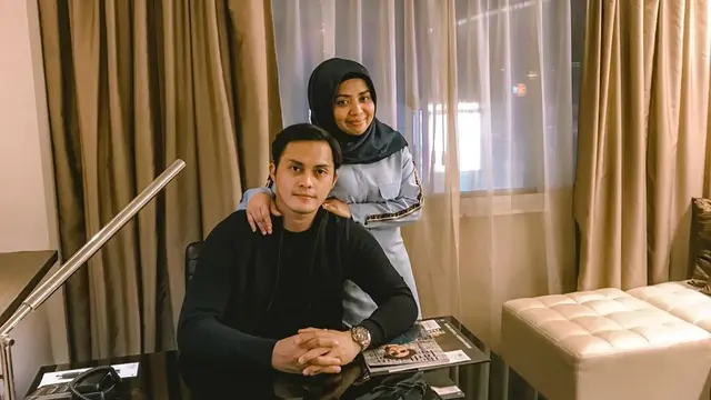 6 Potret Muzdalifah dan Fadel Islami Setelah Setahun Menikah, Rayakan Ultah Bersama