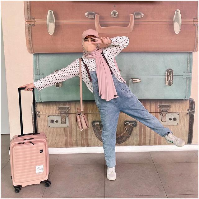 6 Potret Transformasi Gaya Risty Tagor yang Makin Modis, Kini Tampil Bak ABG