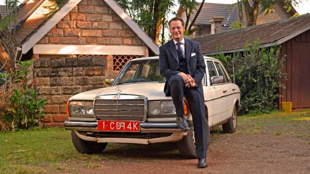 Mercedes-Benz 200 W123