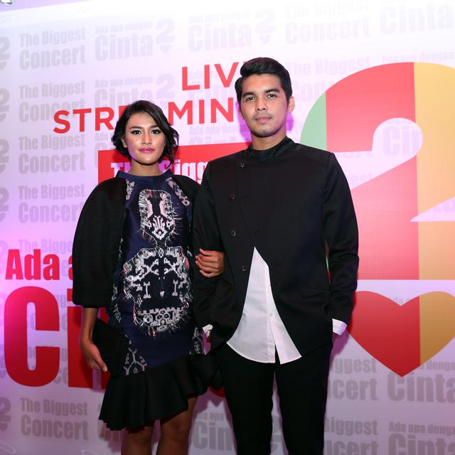 Mario Irwinsyah Ratu Anandita Ingin Punya Anak Kembar News Entertainment Fimela Com