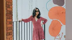 Di usianya yang masih muda, yaitu 18 tahun. Yoriko Angeline telah banyak hiasi layar lebar dengan aksi aktingnya. Baik dalam genre horor hingga drama percintaan, ia pun mampu memikat para penggemarnya. Belakangan ini ia pun kerap tampil dalam web series. (Liputan6.com/IG/@yorikooangln_)