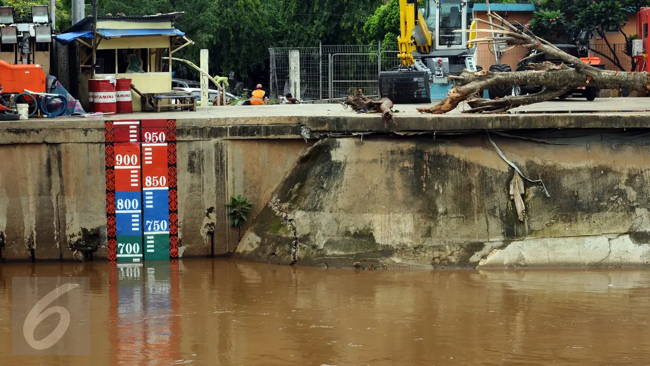 20160211-Sebagian Jakarta dan Bogor Diguyur Hujan, Ketinggian Air di Manggarai Normal
