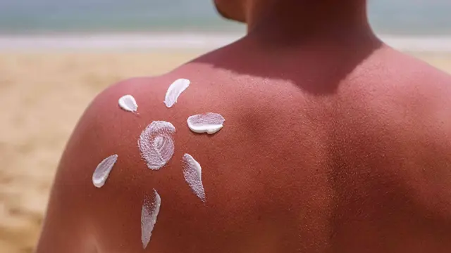 Mineral vs Chemical Sunscreen