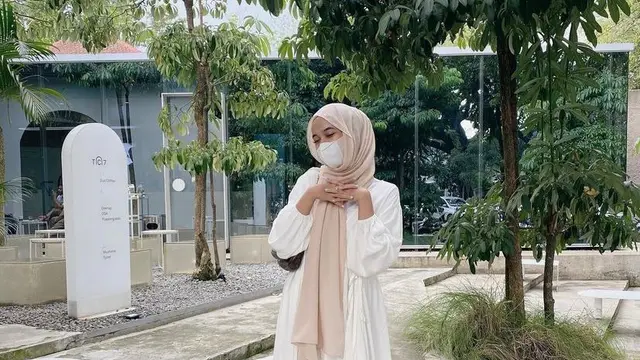 8 Ide Model Baju Gamis Kekinian yang Cocok untuk Remaja, Cut Syifa hingga Ria Ricis