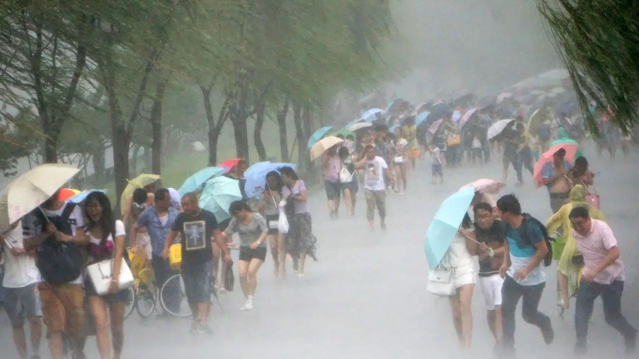 20150808-Angin-Topan-Taiwan