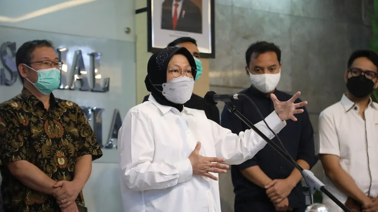 Mensos Ajak Semua Lapisan Masyarakat Bantu Ringankan Beban Penyintas Bencana di NTB dan NTT