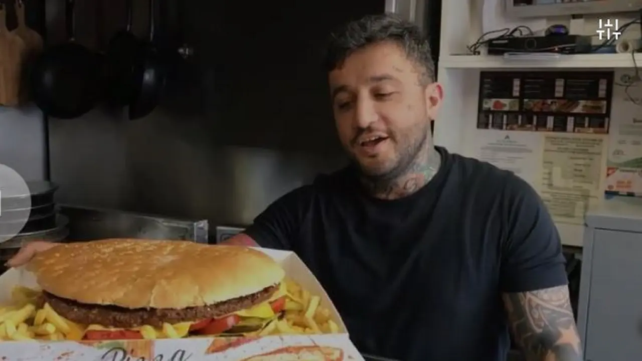 Burger Raksasa