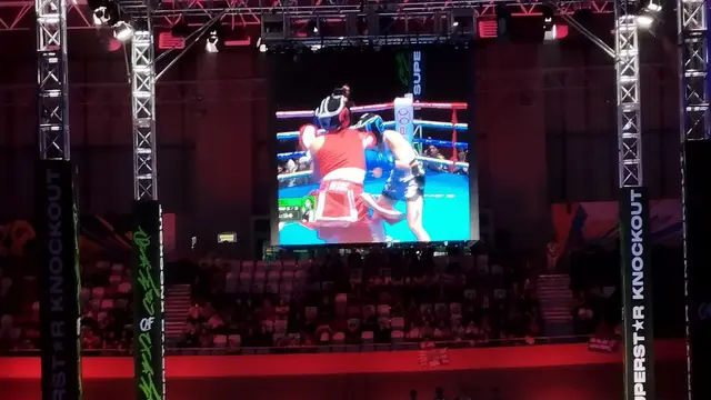 Pertarungan antara Lania Fira melawan Rachel Florencia, Superstar Knockout Vol. 2.