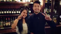 Charmaine Thio, brand ambassador Hendrick's Gin bersama Yutaka. foto: Instagram @crazycocktailcat