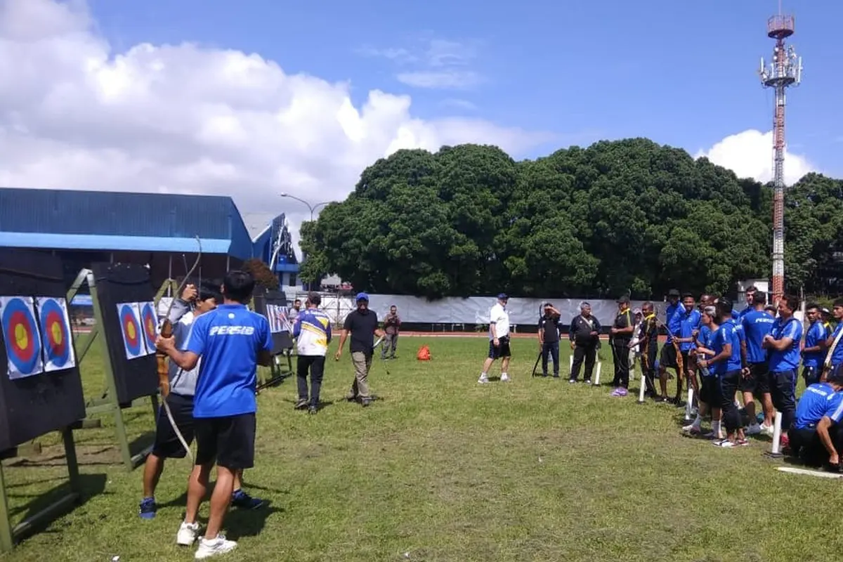 Latihan Persib