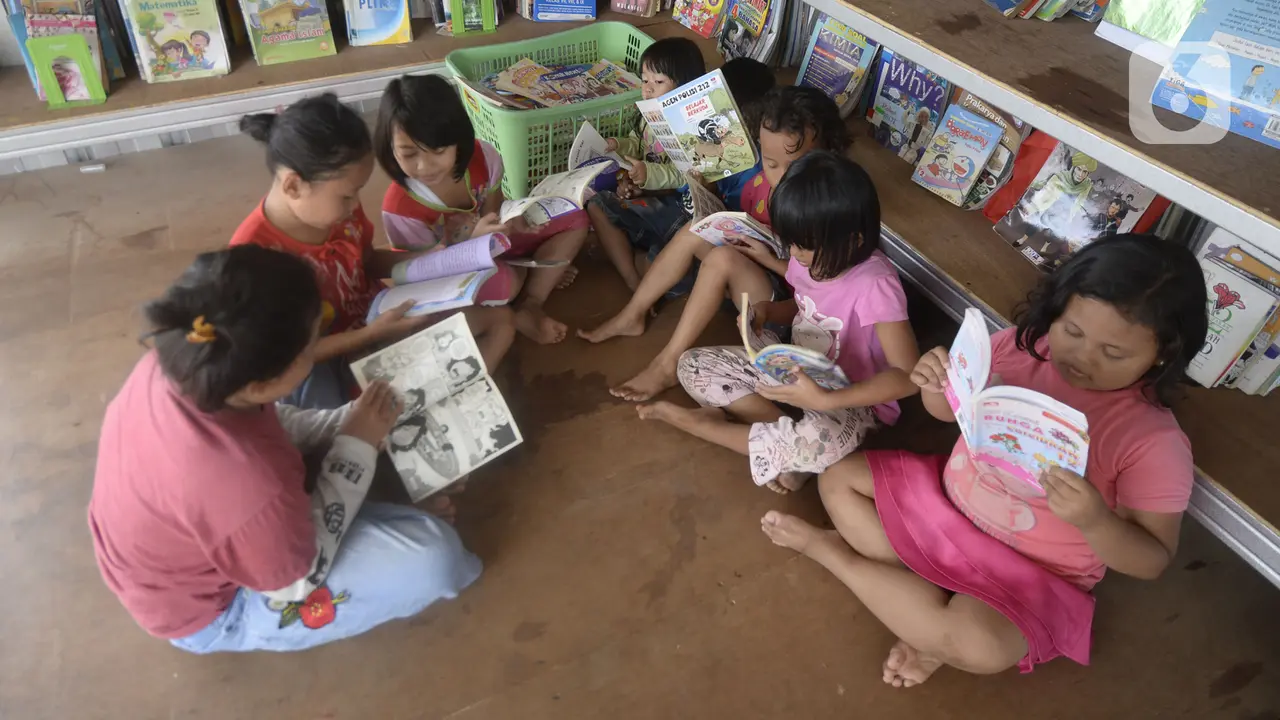 FOTO: Taman Baca Kampung di Masa Pandemi COVID-19